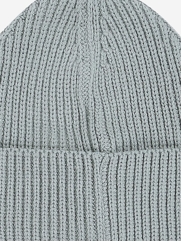 Introducing the Calvin Klein Kids Monogram Rib Beanie in Green the quintessential addition to any boy's or girl's wardrobe for AW2024. Elegant in design and vibrant in shade, this beanie blends comfort with iconic style Luxurious Comfort Crafted from premium fibres, ensuring a soft, cosy fit. Signature Monogram Features the classic Calvin Klein monogram for a touch of designer flair. Versatile Style Perfect for both casual and more elegant occasions.Elevate your child's style this autumn and winter. Order now and witness timeless sophistication meet modern comfort.