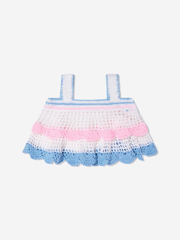 Dazzle her wardrobe with the 'Girls Harriot Crop Top' from nessi byrd, a sartorial gem perfect for SS2025. Here's why this multicoloured marvel is a must-have Eye-catching Palette A vibrant assembly of colours guarantees your girl stands out. Supreme Comfort Crafted with the finest fabrics for unrivalled softness and ease. A Flourish of Elegance Impeccably tailored to add a dash of chic to her everyday ensembles.Secure this exquisite piece for timeless style sublime comfort!