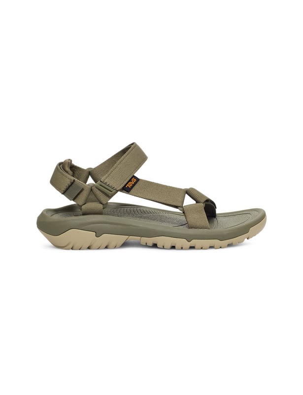 An infinitely versatile sandal, the Hurricane XLT2 is outfitted for grippy traction while keeping you comfortable. Employing 100% REPREVE® recycled polyester straps and supportive midsole, our iconic sport sandal is up for any adventure.