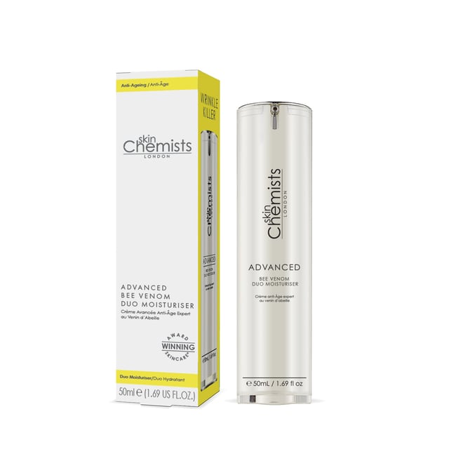 Discover our Advanced Bee Venom Duo Moisturiser, the ultimate daily luxury for achieving smooth, plump, and youthful skin. This expertly crafted formula is suitable for all skin types and is infused with bee venom, essential vitamins, and antioxidants to instantly hydrate and revitalise your complexion. Say goodbye to fine lines and dullness as this lightweight moisturiser blurs imperfections for a radiant look, absorbing quickly and making it perfect for use under makeup. Apply morning and night for best results, and enjoy the peace of mind knowing it is vegan, cruelty-free, and dermatologist-approved, free from parabens, sulfates, and artificial fragrances. Elevate your skincare routine and experience the luxurious difference today!