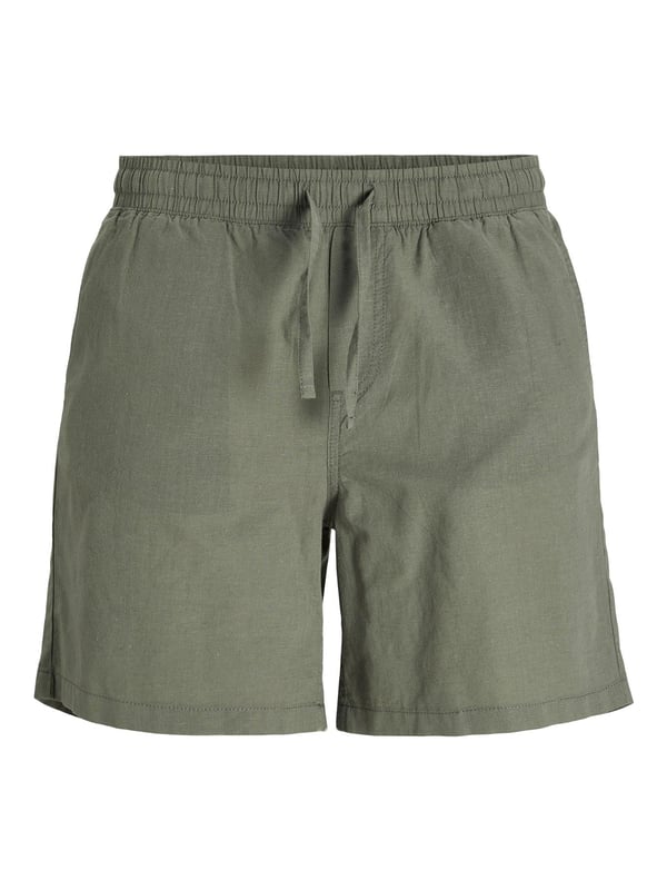 Jack & Jones Men's Casual Summer Cotton Shorts are the perfect way to refresh your summer wardrobe.  These shorts are made of soft, breathable cotton and are intended to provide all-day comfort, whether you're relaxing at home, going for a walk, or spotting friends.  On hot days, the lightweight fabric keeps you cool, and the classic fit provides a relaxed, casual feel.  They mix functionality with everyday style, including an adjustable waistband with a secure drawstring and handy side pockets.  Their flexible design makes them ideal for pairing with T-shirts, polos, or vests for a casual summer look.  These shorts are a must-have part of every man's summer wardrobe, whether for vacation, weekend trips, or casual everyday wear. 