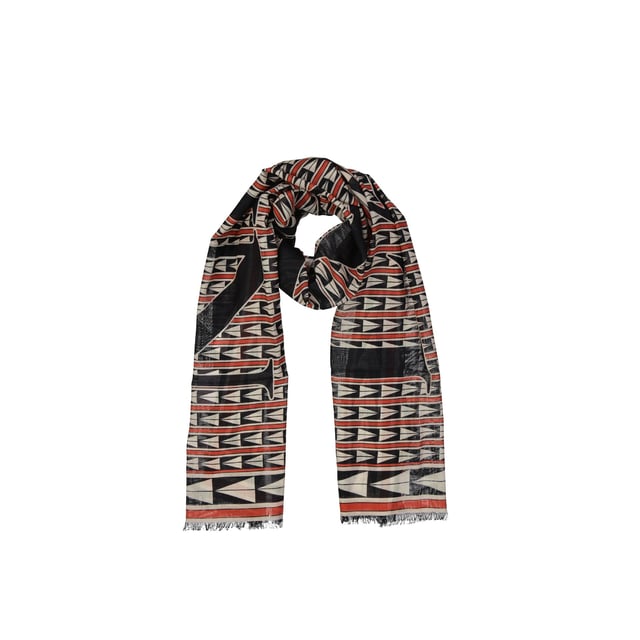 Composition: 100% Wool  

Fringe finish
Hand wash
Contrast logo detail
Geometrical pattern
Length 200 cm
Height 70 cm
Made in  Italy
Gender: WOMEN
Product code: 6L7020 SP532_4
Barcode: 8051164242593
Code: ACC LN 2 SV SS24 11100
 Measurments:  length: 2000 mm height: 700 mm