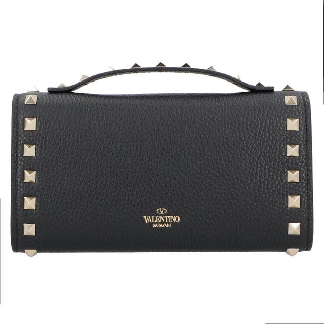 - Calfskin rockstud handbag by valentino garavani, grained leather design, beading made with the brand's iconic studs applied on front and back, front closure by swivel, iconic brand monogram printed in pressure and contrasting on back, removable chain shoulder strap, contrasting studded leather top handle.
- Made in Italy
- Dimensions: W 19 x H 10 x D 4 cm Measurments:  width: 40 mm length: 190 mm height: 100 mm