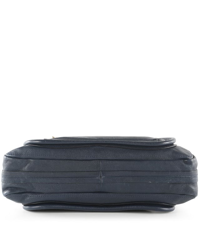 VINTAGE, RRP AS NEW
This Chloe bag is crafted from navy blue calfskin leather. The bag features double flat leather handles, detachable shoulder strap, front and back piped trim details, sides twist-locks can be unfastened to expand the bag, top zip closure, black canvas interior lined with a zipped pocket, and gold tone hardware. The bag is in very good condition, yet the shoulder strap is slightly creased and the back of the bag shows minor faded stains. The bottom of the bag and the bottom corners are slightly scuffed. The interior is intact. Product code: 03-11-50.
Chloe Chloe Blue Leather Paraty Shoulder Bag
Color: blue | navy blue
Material: Leather
Condition: very good
Size: One Size 
Sign of wear: No
SKU: 158169 / RWB-272 / RWB-272 
Dimensions:  Length: 460 mm, Width: 130 mm, Height: 350 mm
Chloe Chloe Blue Leather Paraty Shoulder Bag
Color: blue | navy blue
Material: Leather | Leather
Condition: very good
Size: One Size | One Size
Sign of wear: No
SKU: 444385 / RWB-272 / RWB-272 
Dimensions:  Length: 460 mm, Width: 130 mm, Height: 350 mm