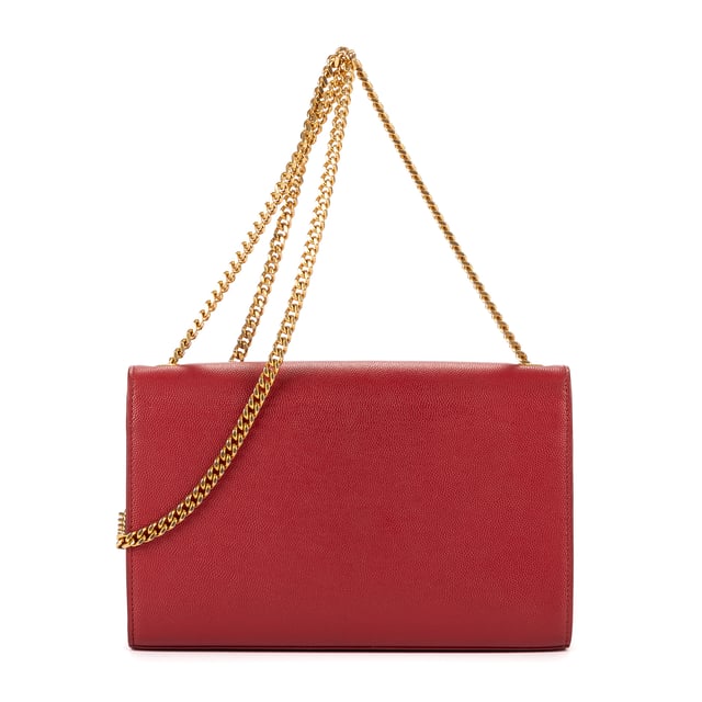Yves Saint Laurent Bolsas Kate Medium Bolso bandolera en Borgoña Piel de becerro y Oro hardware. El producto esta en Perfectas Condiciones (AA).
  Dimensiones: 24x15x5 cm 
  Accesorios incluidos: None
  Notas de Hardware: Arañazos
  BrandCo Paris encuentra artículos raros y en las mejores condiciones a precios increíbles. ¡Vale la pena tener paciencia! Compra con confianza: todos los artículos de BrandCo Paris son seleccionados y autenticados cuidadosamente por nuestro equipo de expertos.
  Todos los artículos vienen con un certificado de autenticidad y un embalaje entregado por BrandCo Paris.
  Tabla de clasificación de la condición del artículo
  N (como nuevo)
  AA (perfecto estado)
  A (excelente estado)
  AB (muy buen estado)
  B (bueno/regular)
