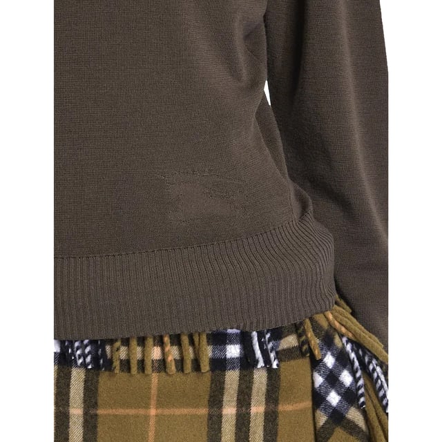 Composition: 100% Wool  

Long sleeves
Dry clean
Features Equestrian Knight
Exposed shoulder stitching and ribbed trims
Made in Romania
Gender: WOMEN
Product code: 8095114_A1336
Code: KNT BB 2 TN FW24 12718