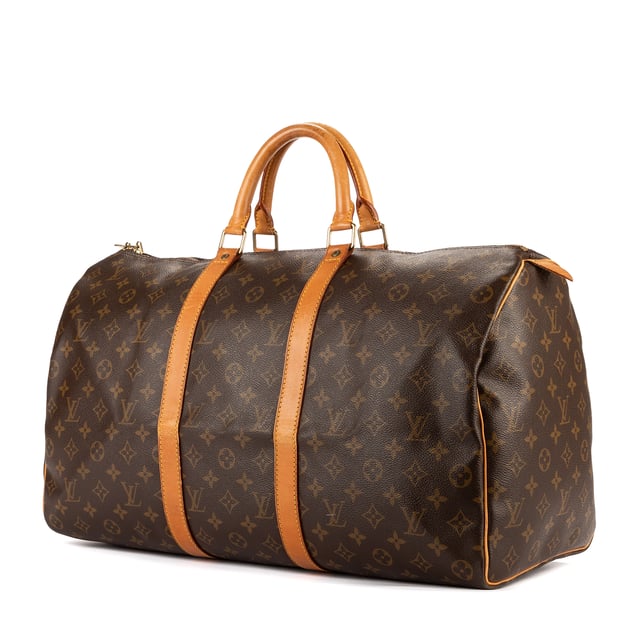 Louis Vuitton Taschen Keepall 5 Reisetasche und Braun Beschichtete Leinwand und Goldenes Messing hardware. Das Produkt ist auf in sehr gutem Zustand (AB).
  Abmessungen: 50x26x22 cm 
  Zubehör inklusive: None
  Äußere Hinweise: Verblasstes Vachetta-Leder um die Ecken
Innenhinweise: Leichte Flecken auf der Innenseite
Hardware-Hinweise: Kratzer, Oxidation, Verfärbungen
Hinweise zu Riemen/Griff: Dunkler Fleck, verblasstes Leder & Falten
  BrandCo Paris hat seltene Artikel und die besten Konditionen zu unglaublichen Preisen vorgestellt. Geduld lohnt sich! Kaufen Sie mit Vertrauen: Alle Artikel von BrandCo Paris sind von unserem Expertenteam ausgewählt und authentisch.
  Alle Artikel enthalten ein Echtheitszertifikat und wurden von BrandCo Paris übernommen.
  Tabelle zur Klassifizierung des Artikelzustands
  N (wie neu)
  AA (perfekter Zustand)
  A (ausgezeichneter Zustand)
  AB (sehr guter Zustand)
  B (gut/mittelmäßig)