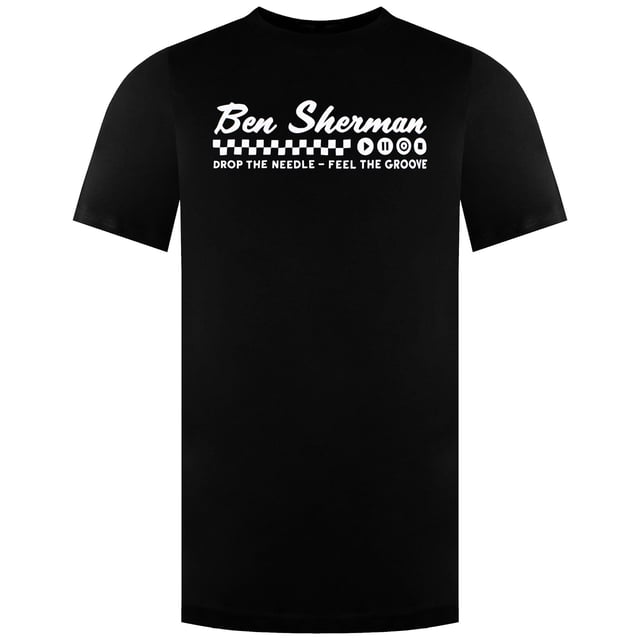 The Ben Sherman “Feel The Groove” Men’s T-Shirt brings retro-inspired style to your casual wardrobe. Featuring a bold graphic print and vintage music vibes, this tee celebrates the brand’s iconic connection to British subculture. Made from soft cotton with a regular fit, it’s perfect for music lovers and style enthusiasts who want to express themselves with a touch of attitude.
Key Features
Bold Graphic Print

Features a “Feel The Groove” themed artwork on the chest—perfect for fans of retro music and statement style.

Soft 100% Cotton Fabric

Provides breathable comfort for all-day wear.

Classic Crew Neck

Ribbed neckline adds structure and retains shape after washing.

Regular Fit

Easy to wear on its own or layered—relaxed without being baggy.

Short Sleeves

Standard sleeve length suitable for everyday casual use.