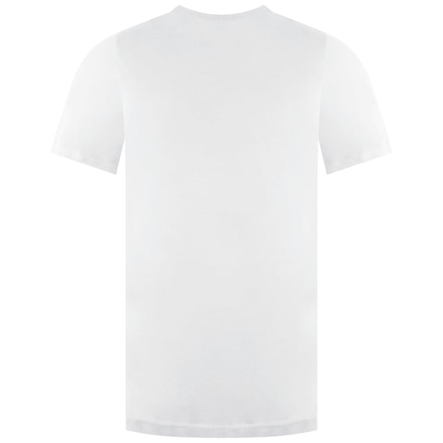 The Ben Sherman Chest Target Men’s T-Shirt offers a modern take on a classic symbol of British style. Featuring a small target logo subtly placed on the left chest, this tee delivers clean, minimalist design with a nod to mod heritage. Made from soft, breathable cotton with a regular fit, it’s perfect for everyday wear—simple, stylish, and unmistakably Ben Sherman.
Key Features
Small Chest Target Logo

Features the iconic Ben Sherman mod target printed or embroidered on the left chest for a sleek, understated look.

Soft 100% Cotton Fabric

Lightweight and breathable, ensuring comfort throughout the day.

Classic Crew Neckline

Ribbed neck provides structure and long-lasting fit.

Regular Fit

Tailored for comfort and versatility—easy to wear on its own or layered.

Short Sleeves

Casual and practical for warm days or year-round layering.