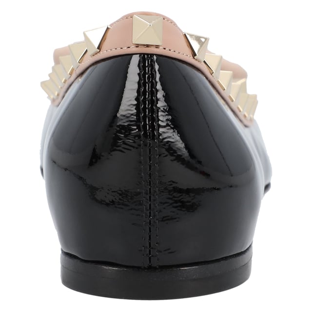 Valentino Ballerina in Black Calf Skin with gold-tone hardwear. stud embellishment, Fabric bow detailSlip-on stylingLightly padded leather insole &amp; Smooth leather soleheelhight 0,2inchMade in Italy
