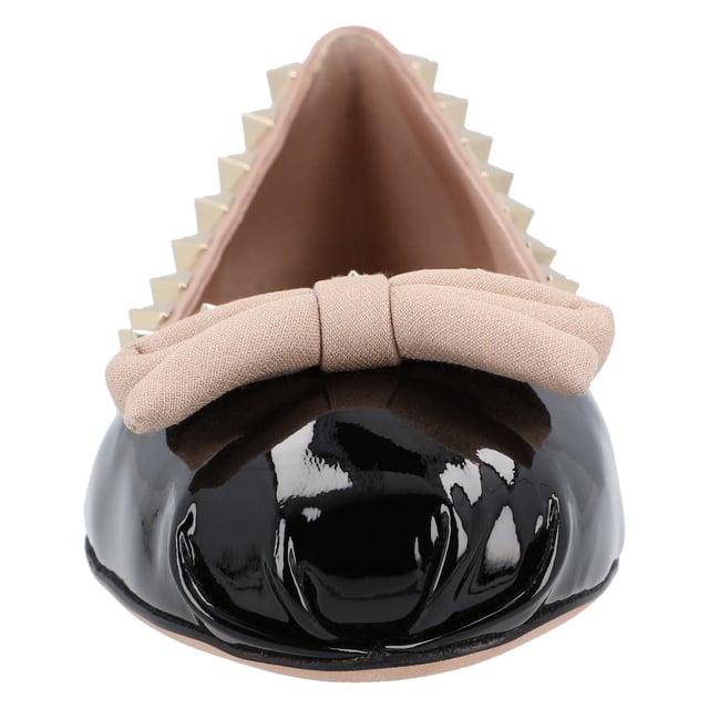 Valentino Ballerina in Black Calf Skin with gold-tone hardwear. stud embellishment, Fabric bow detailSlip-on stylingLightly padded leather insole &amp; Smooth leather soleheelhight 0,2inchMade in Italy