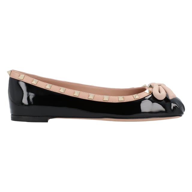 Valentino Ballerina in Black Calf Skin with gold-tone hardwear. stud embellishment, Fabric bow detailSlip-on stylingLightly padded leather insole &amp; Smooth leather soleheelhight 0,2inchMade in Italy