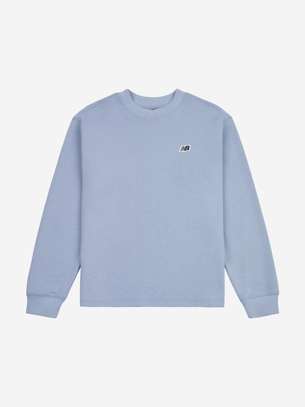 Introducing the Boys Premium Cross Neck LS T-Shirt in Blue from New Balance Apparel an essential addition to any young gentleman's wardrobe for SS2025. Meticulously designed to blend sophistication with comfort, this piece ensures your little one stays stylish throughout the season Exquisite Cross Neck Design A unique neckline that adds a dash of elegance and sets apart from the ordinary. Luxurious Comfort Crafted with premium fabrics soft against the skin and perfect for all-day wear. Vibrant Blue Hue A striking shade that complements effortlessly, making it a versatile wardrobe staple.Revitalise your boy's collection with this exquisite garment, designed to offer both flair and function. Secure yours today!