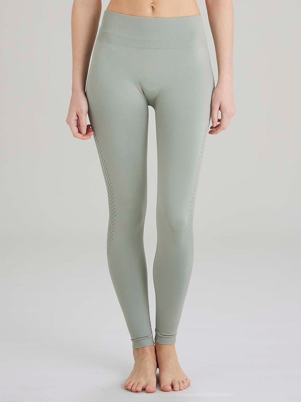 Pretty Polly Active-Wear Leggings are a seamless legging which features a patterned mesh panels detail at the bottom of the leg for added breathability. Perfect for Yoga or Pilates or just relaxing at home. The fabric is soft and comfortable and is predominantly made from recycled yarn.
