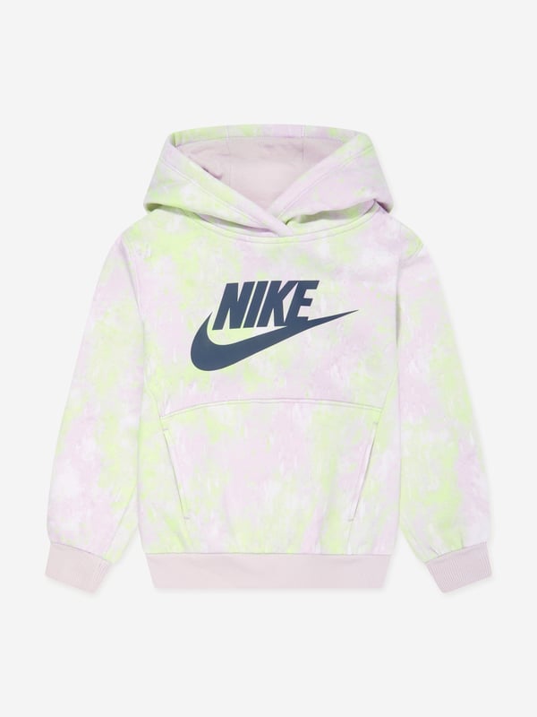 Presenting the Girls Printed Club Hoodie in Purple from Nike, the quintessential addition to every young girl's closet this SS2024. Highlighting features of this uber-chic piece include Eye-Catching Print Elevate her style quotient with this trendy and whimsical print, creating an unrivaled fashion statement. Supreme Comfort Fabricated from superior materials, this hoodie prioritizes your girl's comfort without compromising on style. Wardrobe Essential Infuse a vibrant pop of purple into her wardrobe, with this unique piece from Nike. Don't wait, let your girl be a trendsetter, order now!