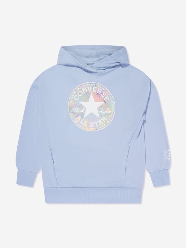 Converse combine 70s nostalgia with new innovative properties. This girls cloudy daze hoodie is reflective of the American label's preference for authentic streetwear and a reconceptualised utilitarian lifestyle. It showcases a tie-dye multicoloured Converse Chuck Taylor All Star sphere print via ribbed trims and side pockets. It will be a long-term favourite. Straight Hem Converse Chuck Taylor All Star Print On the Side 100 Polyester