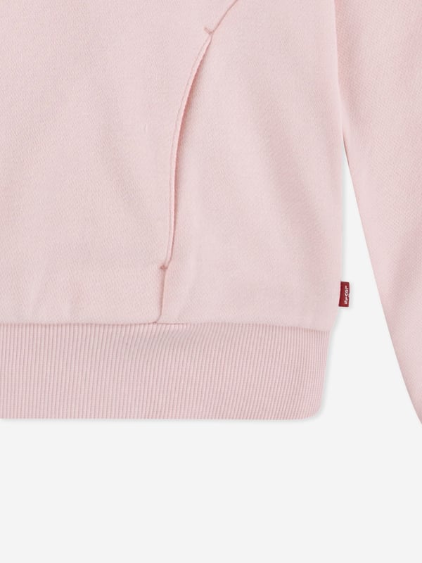 Levi's utilise their innovative ideas into spellbinding aesthetics made to stand the test of time. This girls English rose hoodie is woven from an elegant construction. Long Sleeves Ribbed Cuffs and Hem Logo With Flowers Embroidered On Front Kangaroo Pocket 80 Cotton, 20 Polyester