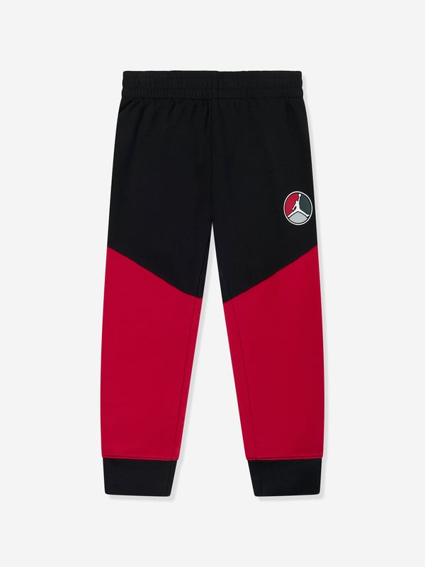 Introducing the Boys Jumpman Flight HBR Trousers Set in Black by Jordan, the epitome of cool for AW2024. This set is the ultimate merge of high-fashion and comfort for your young trendsetter Iconic Design Features the classic Jumpman logo for a sporty, elite look. Premium Quality Crafted from superior materials for durability and ease. Versatile Style Perfect for both casual and upscale outings.Elevate your boy's fashion game with this exquisite set. Don't miss out on this stylish, comfortable must-have for the season!