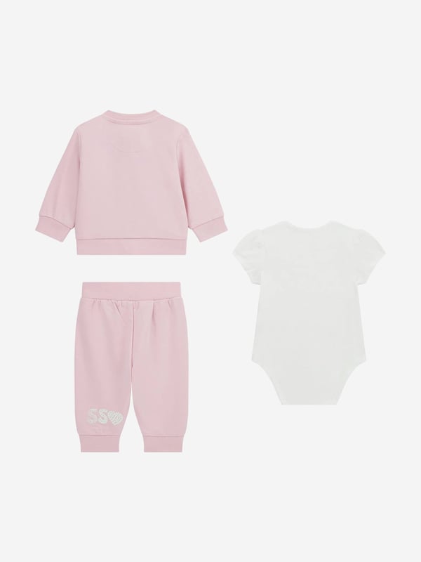 Introducing the exquisite Baby Girls 3 Piece Tracksuit Set in Pink from Guess the epitome of style and comfort for SS2025. Perfectly crafted for your cherished little one, this set ensures they stay at the forefront of baby fashion. Key features include Designer Elegance Signature Guess style in a vibrant pink shade. Luxurious Comfort Soft, premium fabric that pampers delicate skin. Versatile Ensemble Includes matching jacket, top, and joggers. Elevate her wardrobe with timeless sophistication an essential for the playful, stylish set.