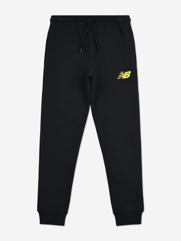 Introducing the Boys Brush Back Stacked Logo Tracksuit in Black by New Balance, the quintessential addition for AW2024. Designed specifically for style and practicality, this ensemble is set to elevate your young one's wardrobe Sleek Black Hue Deep, versatile black for a sharp, classic look. Iconic Stacked Logo Bold New Balance branding for standout style. Premium Comfort Crafted from soft, durable fabric for all-day wear. Contemporary Design Modern fit that speaks to current trends.Revamp with sophistication! Order now and let your boy make his mark with confidence and style!