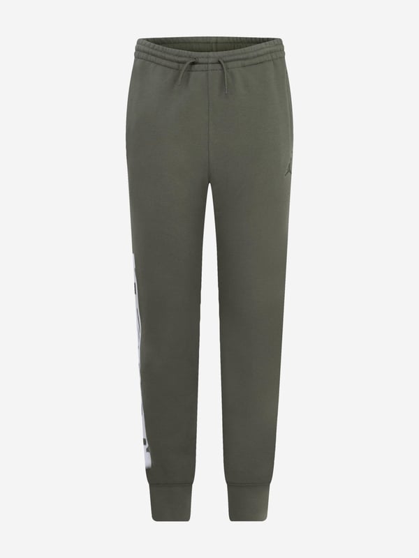 Introducing the Boys MJ Flight Joggers in Green by Jordan, a quintessential addition to your boy's AW2024 wardrobe. Melding iconic style with unmatched comfort, these joggers ensure your young one stands out with elegance. Key features include Distinctive Jordan Design Sports luxe aesthetic meets vibrant green hue. Premium Comfort Crafted from superior fabrics for all-day wear. Durability Engineered to withstand the rigours of playful adventures. Versatile Style Perfect for both casual outings and active sessions.Elevate your boy's fashion game with these stylish joggers from Jordan. Secure your pair today!