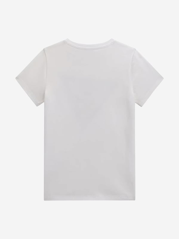 Discover the quintessentially chic Girls Logo T-Shirt in White by Guess. A stellar addition to any young lady's wardrobe for SS2025, blending classic style with a modern twist. Signature Design Emblazoned with the iconic Guess logo, this t-shirt makes a bold and stylish statement. Luxurious Comfort Crafted from premium fabrics, ensuring utmost comfort durability for all-day wear. Versatile Style Perfect for pairing with jeans or skirts, adaptable from playground fun to family gatherings.Elevate her ensemble with this pristine, fashion-forward piece. Order today and infuse sophistication into her daily attire!