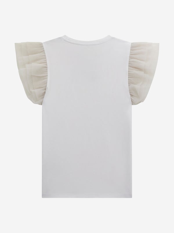 Girls Tulle Sleeve T-Shirt in White Introducing the exquisite Girls Tulle Sleeve T-Shirt in White by Guess, a quintessential addition to your little one's wardrobe for SS2025. Blending elegance with modern flair, this t-shirt is a must-have. Key features include Elegant Tulle Sleeves Delicate and airy, perfect for stylish comfort. Premium Quality Crafted from superior materials ensuring durability and softness. Versatile Charm Ideal for both special occasions and casual outings. Elevate your girl's fashion game with this chic, unmissable piece. Order now!