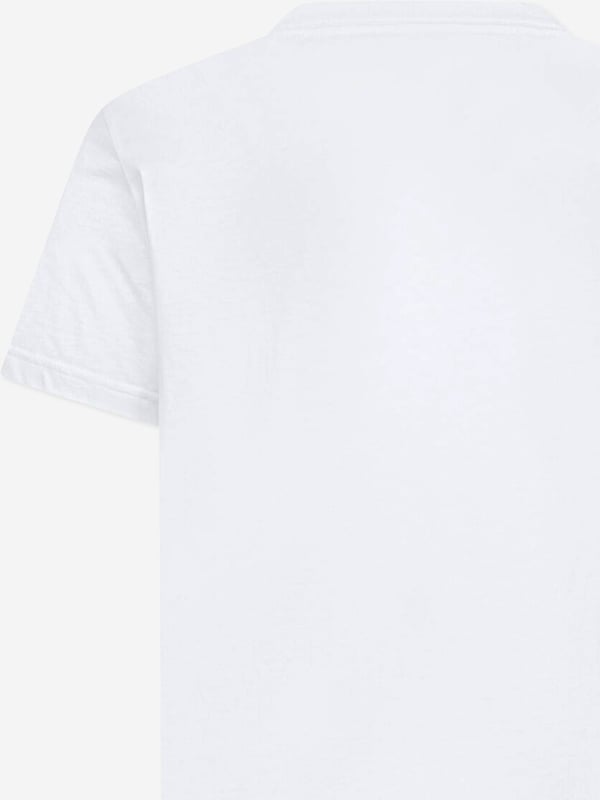 Introducing the pristine Boys MJ Air Stretch T-Shirt from Jordan, a quintessential addition to your boy's SS2025 wardrobe. Designed with discerning taste in mind, this garment marries elegance with playfulness. Sleek, White Design Perfect for versatile styling. Superior Stretch Fabric Ensures comfort freedom of movement. Iconic Jordan Branding Elevates the tee's exclusivity.Embrace timeless style comfort with this elite offering from Jordan. Perfect your young one's ensemble now!
