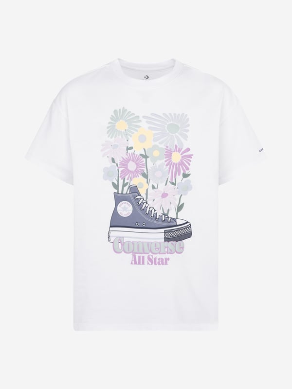 Introducing the Girls Boyfriend Graphic T-Shirt in White, a must-have addition to your girl's wardrobe. Exude style, charm and exceptional comfort with this marvellous creation from Converse, meticulously designed for SS2024. Chic Trendy Print The shirt boasts an appealing print, adding an exciting and fashion-forward touch to the overall aesthetic, perfect for your little trendsetter's style statement. Unmatched Comfort Crafted from premium materials, the shirt offers superb comfort, ideal for your girl's daily explorations and playtimes. revitalise her wardrobe This Girls Boyfriend Graphic T-Shirt in White from Converse will be a much-adored addition to her collection. Order now and let your girl embrace style and comfort in equal measures!
