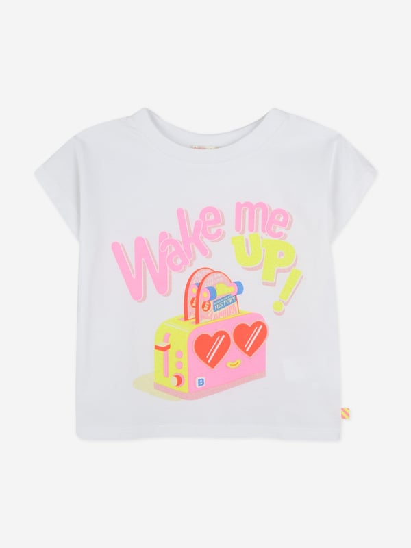 Introducing the Girls Wake Me Up! T-Shirt in White by billieblush a quintessential addition to any young lady's SS2025 wardrobe. Revel in the charm and elegance of this designer piece Chic White Hue Impeccably crafted in a radiant white, reflecting a fresh and crisp aesthetic. Playful Graphic Features a delightful, eye-catching print perfect for adding a sparkle of fun. Premium Comfort Finely made with superior fabrics ensuring all-day ease and comfort.Revitalize her collection today with this stylish and comfortable t-shirt. A timeless ensemble awaits!