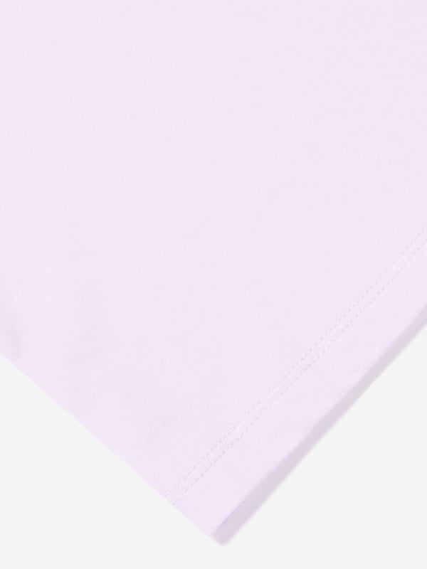 Jordan encapsulate passion and inner strength in their timeless, effortlessly versatile fits. This girls violet frost t-shirt embodies modern technology. Crafted in a relaxed feel with the classic Jumpman logo on a round neck. They will look and feel divine. 100 Cotton