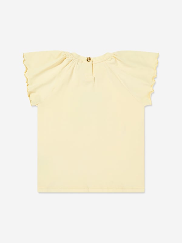 Introduce a splash of sunshine to your little girls wardrobe with the exquisite Escada Girls Embroidered Logo Dress in Yellow, poised to dazzle in SS2025. Crafted with precision, this designer piece merges haute couture with youthful grace. Luxurious Fabric Crafted from premium fabric for supreme comfort elegance. Vibrant Yellow A bright, cheerful yellow that captures the spirit of summer. Signature Embroidery Features Escada's iconic logo intricately embroidered for a touch of exclusivity. Timeless Style Perfect for any occasion, blending classic charm with modern flair.Elevate her style with Escada where every stitch spells sophistication!
