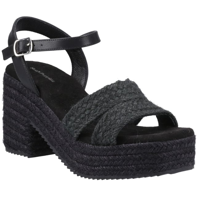 Voor een chique boho-geïnspireerde look is de Jamelia de perfecte keuze, met een gesp sluiting voor een verstelbare pasvorm, een memory foam binnenzool voor comfort de hele dag door en een jute omhulde platformzool voor een vleugje textuur.