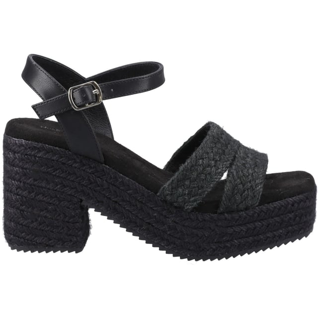 Voor een chique boho-geïnspireerde look is de Jamelia de perfecte keuze, met een gesp sluiting voor een verstelbare pasvorm, een memory foam binnenzool voor comfort de hele dag door en een jute omhulde platformzool voor een vleugje textuur.