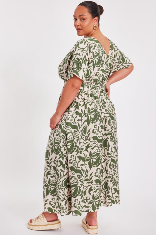 - Tropical print - V-neck - Wrap front look - Ruched waistline - Model height: 5'6" - Model wears uk 18 / us 14 / eur 46 - Always check the wash care label - Cool hand wash with mild detergent