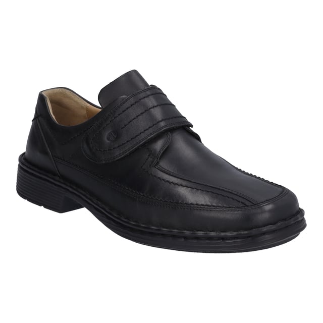 En otoño estarás bien acompañada con el zapato bajo argento Bradfjord 06. Este zapato bajo está fabricadas en piel de napa especialmente robusto, lo que lo hace muy duradero. El velcro sofisticado asegura una buena sujeción y sencilla entrada en el zapato. Puedes cambiar la suela removible en un abrir y cerrar de ojos. La costura tradicional a mano también convence por su calidad. Con el ancho de zapato K nuestro modelo ofrece una anchura cómoda. ¡Déjate acompañar por Anvers 08 en tu tiempo libre!