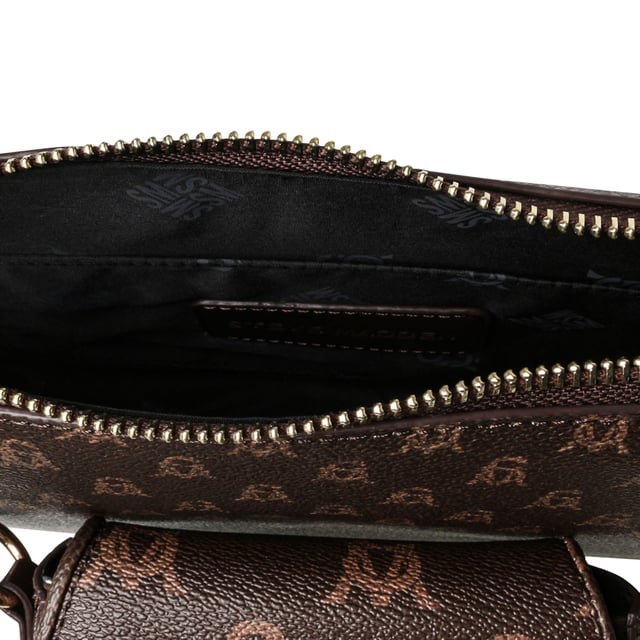 Detachable handle.Removable and adjustable shoulder strap.One main compartment.Slip pocket on the back.Closes with zipper.One slip pocket.Separate case.