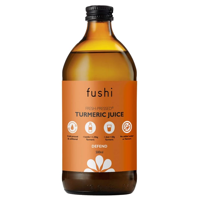 Experience the potent health benefits of Fushi Organic Cold-Pressed Turmeric Juice. Each 500ml bottle contains over 1.25kg of 100% raw Turmeric Root sourced from Gujarat, India, providing you with 16 servings of pure wellness. Rich in antioxidants, this juice supports your immune system, aids in reducing inflammation, and promotes joint health. Enjoy 2 tablespoons daily straight or mixed with your favorite drinks. Perfect for detoxification and enhancing skin and hair vitality. Note: Not suitable for pregnant or breastfeeding women. Store in a cool, dark place.