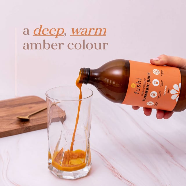 Experience the potent health benefits of Fushi Organic Cold-Pressed Turmeric Juice. Each 500ml bottle contains over 1.25kg of 100% raw Turmeric Root sourced from Gujarat, India, providing you with 16 servings of pure wellness. Rich in antioxidants, this juice supports your immune system, aids in reducing inflammation, and promotes joint health. Enjoy 2 tablespoons daily straight or mixed with your favorite drinks. Perfect for detoxification and enhancing skin and hair vitality. Note: Not suitable for pregnant or breastfeeding women. Store in a cool, dark place.