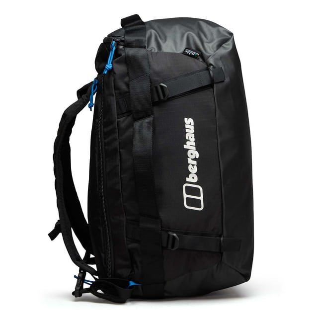 The Xodus Holdall is the ultimate bag for shifting your kit around. The Xodus Holdall is made of tougher stuff  with carbonate-coated 100% recycled nylon fabric. Throw anything you can at this travel bag. Its 360º padded grab handle makes it easy to grab the bag on the go  whilst stowable shoulder straps are ideal for carrying in comfort over longer distances.Internal pockets.Side compression which helps pack the bag down.
