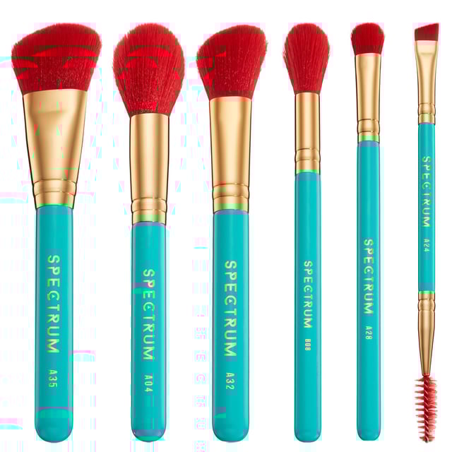Elevate your beauty routine with the Spectrum Cannes 6 Piece Makeup Brush Set, designed for the modern traveler. This luxurious collection includes six essential brushes for flawless application of face and eye makeup, making it the perfect companion for your adventures. Lightweight and compact, these brushes fit effortlessly into your carry-on, reminding you of your favorite glamorous destinations. Ideal for women who appreciate style and functionality, this set is a must-have for beauty enthusiasts on the go.