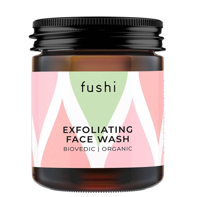 Fushi Biovedic Exfoliating Face Wash - Revitalizing Skin Cleanser Discover the Fushi Biovedic Exfoliating Face Wash, a refreshing and revitalizing cleanser suitable for all skin types. This unique formula combines the power of Rice Bran Oil to brighten and deeply moisturize, along with Vanshlochan Stem Extract, a traditional Ayurvedic ingredient that gently exfoliates for a smoother complexion. Infused with Manjistha for skin brightening and Rose Otto to enhance skin renewal and balance, this face wash leaves your skin feeling soft, dewy, and refreshed. For best results, use daily and follow with Fushi Radiance Face Cream for nourished, hydrated skin.