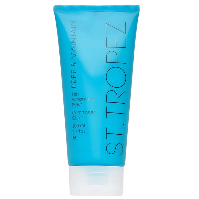 Achieve a flawless, long-lasting sunless tan with St Tropez Prep and Maintain Body Polish. This essential product prepares your skin, ensuring a smooth and soft canvas for tanning. Unlike regular scrubs that can harm your tan, this polish is specially formulated to enhance and maintain your sunless glow. It features gentle spherical beads that exfoliate without scratching, leaving your skin even and streak-free. For best results, apply 24 hours before tanning for optimal preparation. Volume: 200 ml.