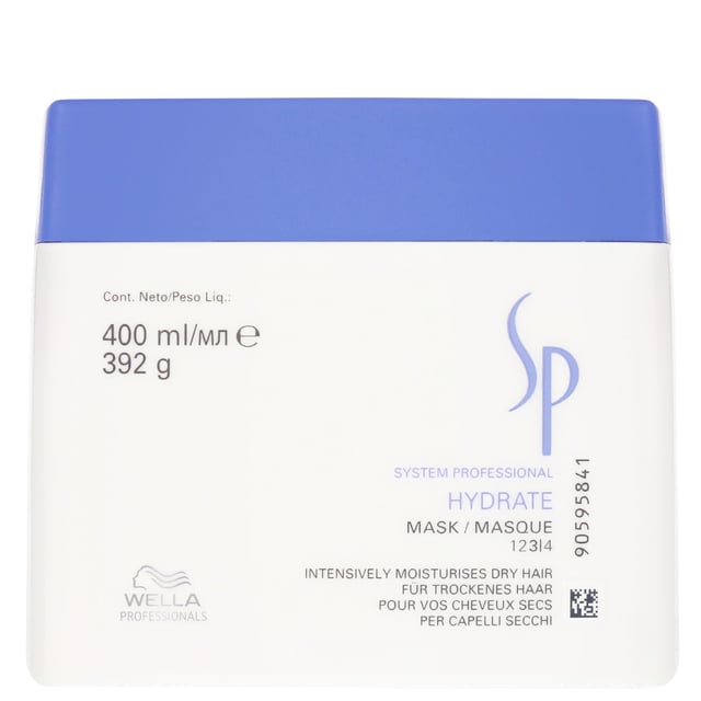 Revitalize your hair with Wella SP Hydrate Mask, specially designed for normal to dry hair types. This luxurious mask hydrates without weighing your hair down, delivering long-lasting moisture and protection against dryness. Infused with an Active Moisture Complex, it provides immediate softness and shields your hair from environmental stressors. Simply apply to towel-dried hair after shampooing, leave for five minutes, and rinse thoroughly for beautifully hydrated and manageable hair. Experience the difference with Wella's trusted formula.