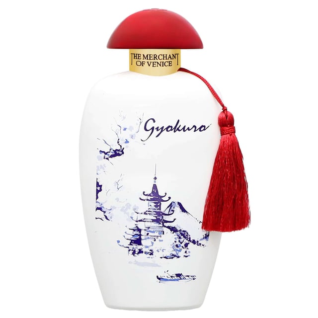 Embark on an enchanting olfactory journey with the Venezia & Oriente Gyokuro Eau de Parfum Spray. This exquisite fragrance begins with a radiant fusion of floral and fruity notes, uplifted by a hint of intriguing black pepper. Experience a vibrant opening featuring Neroli and exotic fruits that awaken your senses. The heart reveals the refreshing essence of Gyokuro tea, delicately combined with Lotus Flower, Peach, and Tuberose. Finally, a warm base of Ambergris, Sandalwood, and Vetiver leaves a lasting impression.