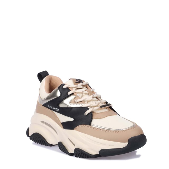 Mesh upper.Lace up fastening.Logo-debossed heel studs.Pull tabs.Designer logos.Chunky rubber soles.