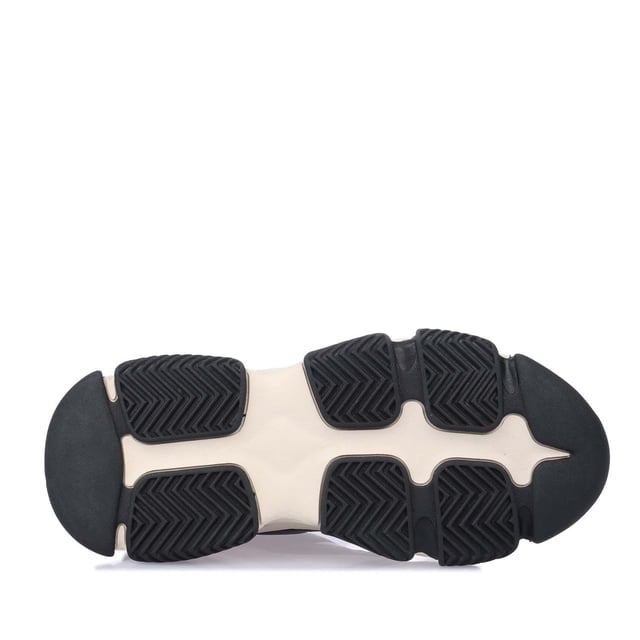 Mesh upper.Lace up fastening.Logo-debossed heel studs.Pull tabs.Designer logos.Chunky rubber soles.