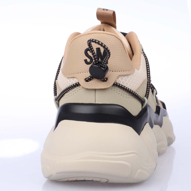 Synthetic upper.Lace closure.Heel pull tab.Sculpted platform outsole.