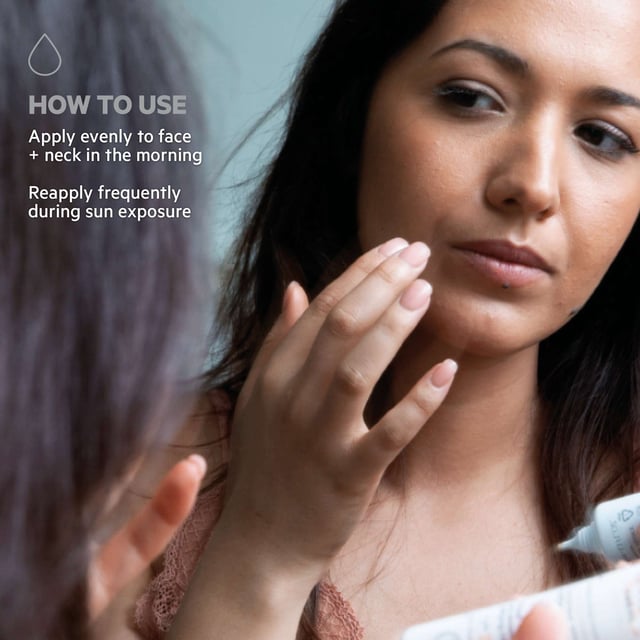 SVR Clairial CC Cream SPF50+ for Hyperpigmentation - 40ml Discover the power of flawless skin with SVR Clairial CC Hyperpigmentation Cream SPF50+. This advanced 3-in-1 formula not only corrects dark spots and hyperpigmentation but also provides high-level SPF50+ protection against harmful UVA, UVB, and visible light. Available in a versatile medium shade, it instantly unifies your complexion for a radiant look. Ideal for daily use, this unisex cream is perfect for anyone seeking a smoother, more even skin tone while staying protected from the sun. Apply generously to your face and neck each morning for best results.