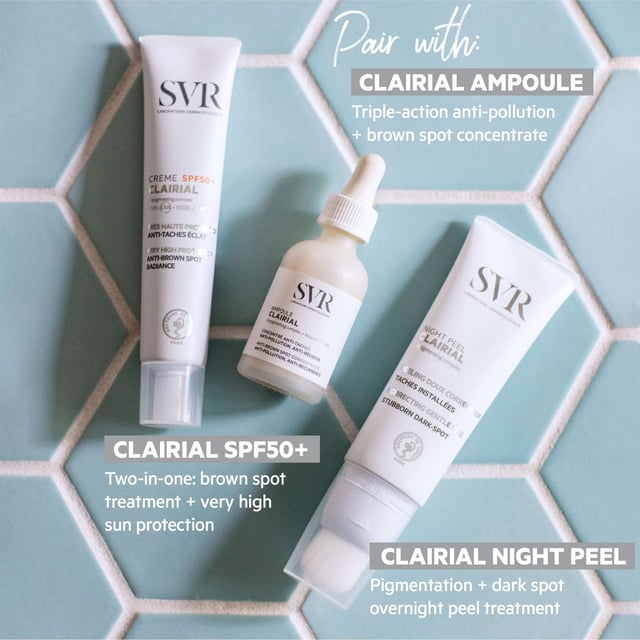 SVR Clairial CC Cream SPF50+ for Hyperpigmentation - 40ml Discover the power of flawless skin with SVR Clairial CC Hyperpigmentation Cream SPF50+. This advanced 3-in-1 formula not only corrects dark spots and hyperpigmentation but also provides high-level SPF50+ protection against harmful UVA, UVB, and visible light. Available in a versatile medium shade, it instantly unifies your complexion for a radiant look. Ideal for daily use, this unisex cream is perfect for anyone seeking a smoother, more even skin tone while staying protected from the sun. Apply generously to your face and neck each morning for best results.